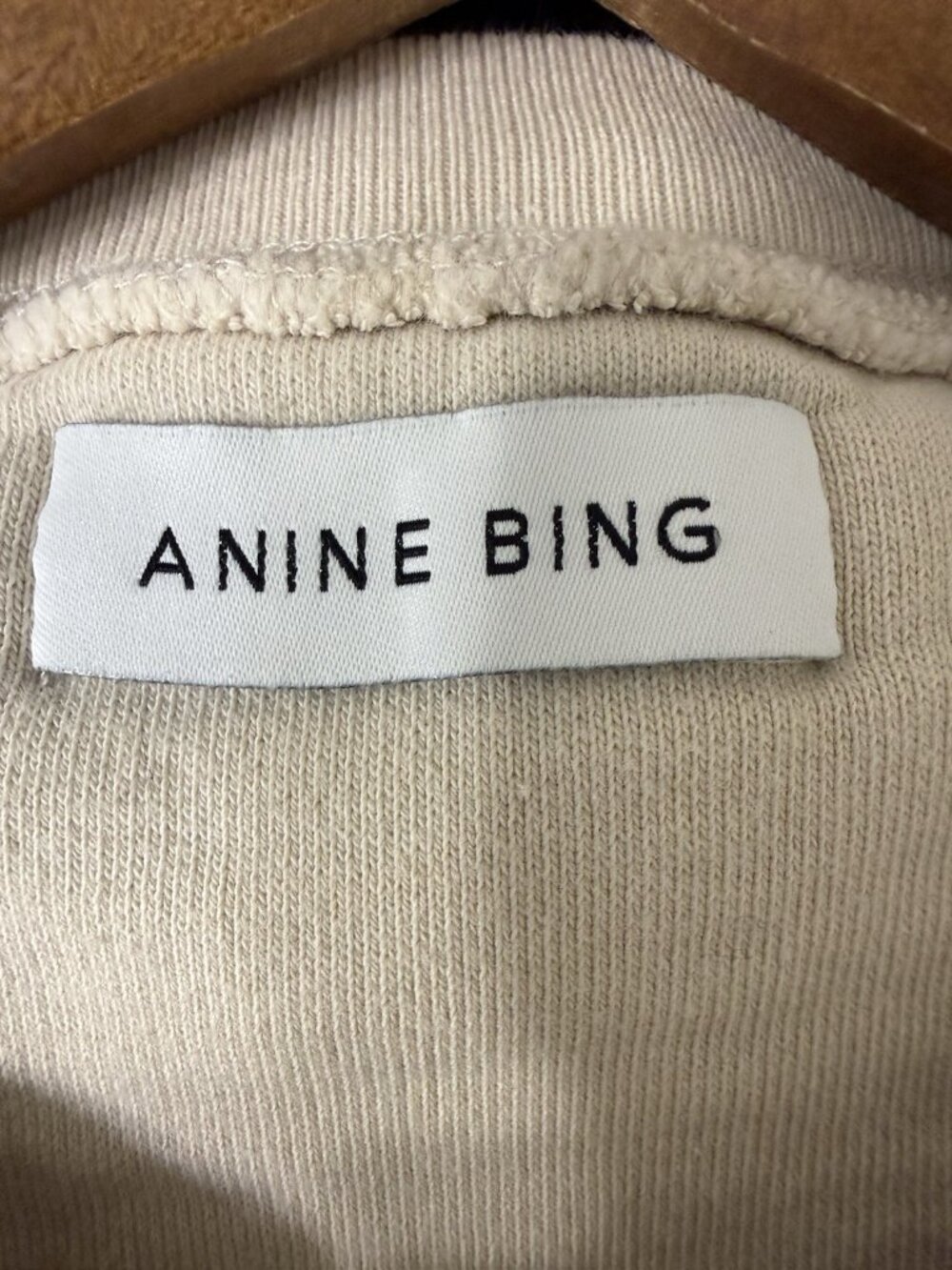 Anine Bing Size Small Beige Cream  Logo Crewneck Sweatshirt Green Embroidery - Picture 5 of 6